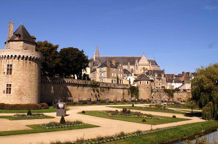 Remparts-jardins-Vannes